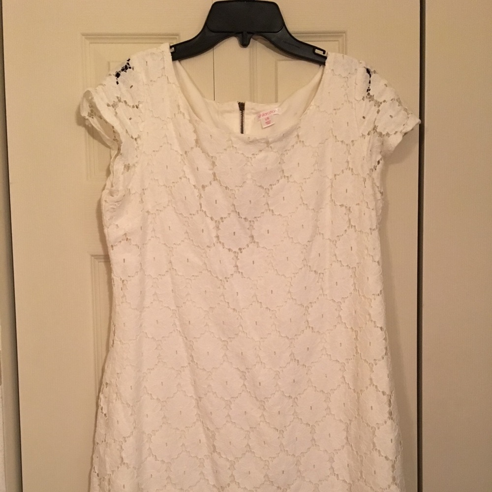 White lace islets dress